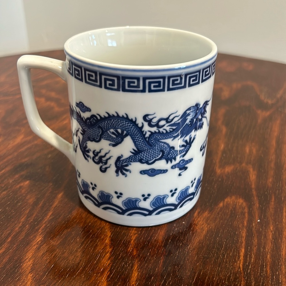 Chinoiserie blue and white dragon coffee mug